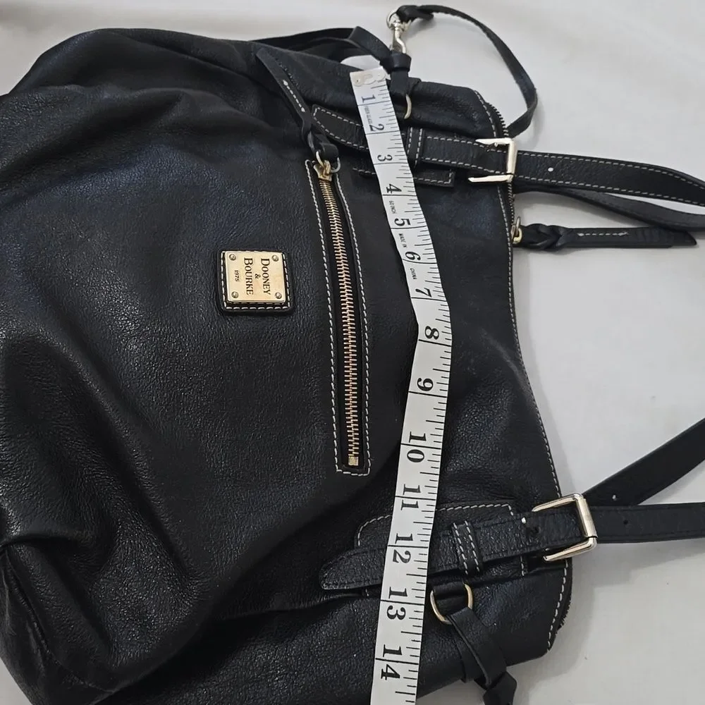 Dooney & Bourke Black Leather Women's Bag